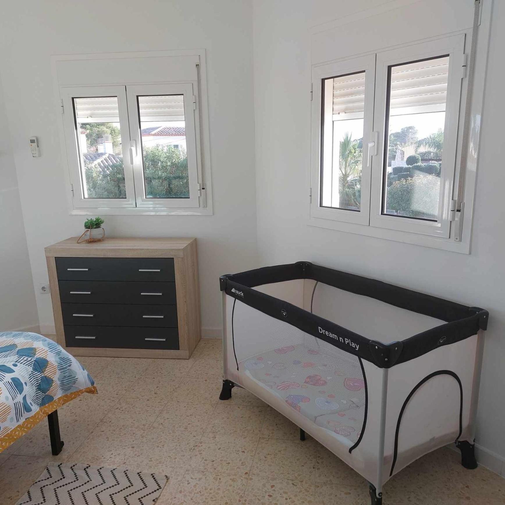Villa Voor 8 Personen Met Zwembad カラファット エクステリア 写真